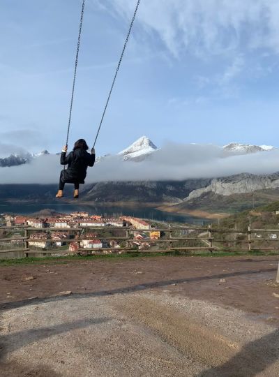 columpio montana riano